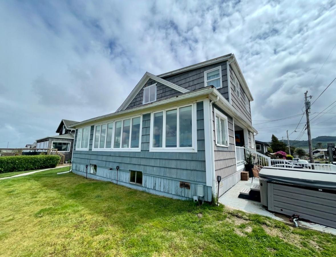 Seaside Beach Front House On The Promenade Extérieur photo
